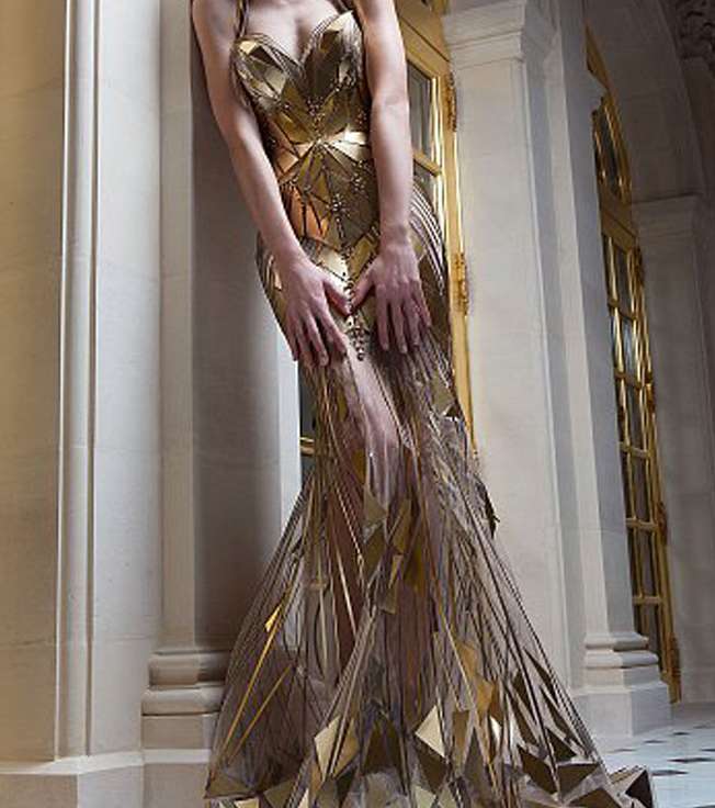 موديلات ازياء سهرة 2015 بالصور