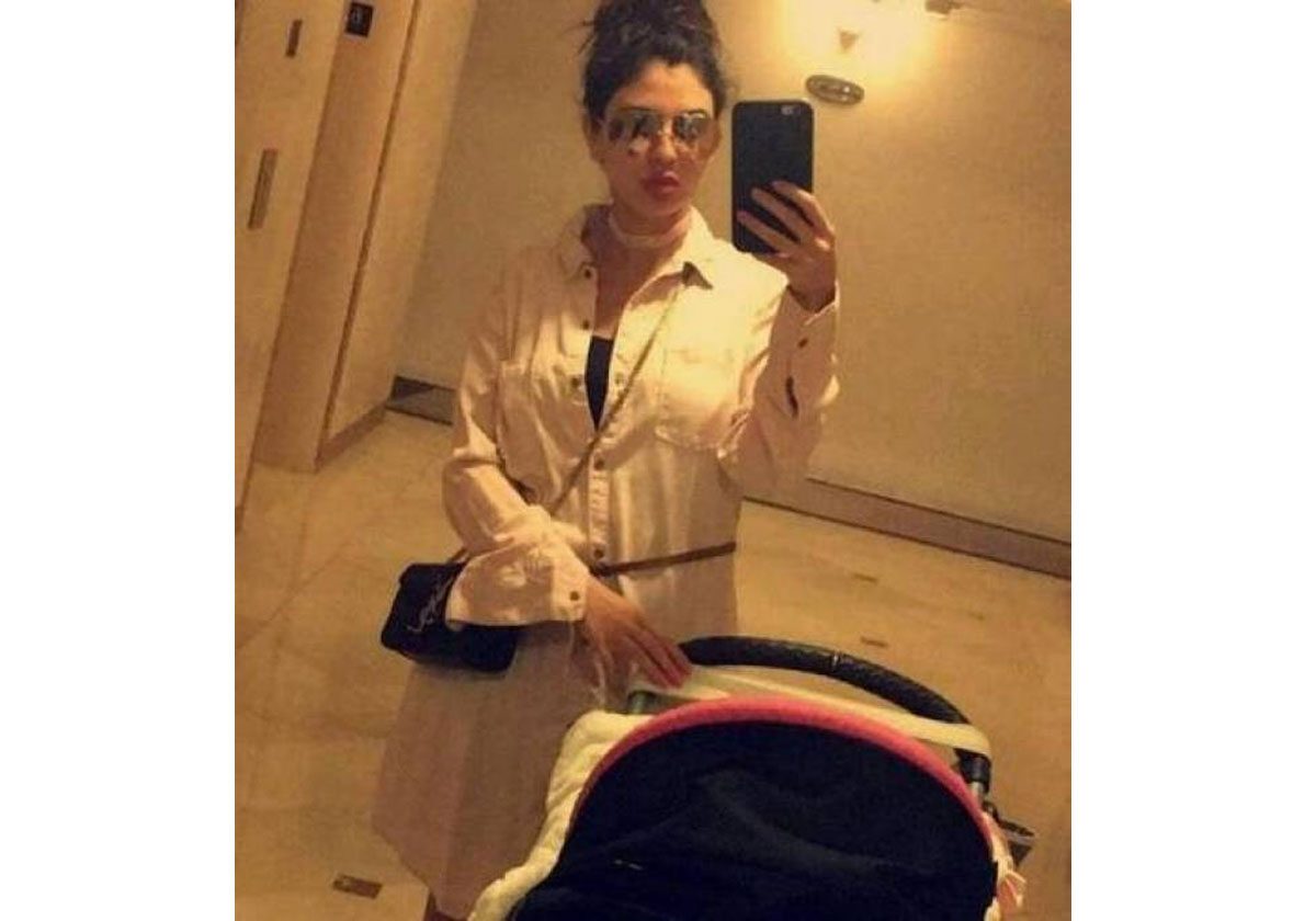 بالصور: مريم حسين تثير الجدل بوزنها الزائد وبدانتها بعد الولادة!