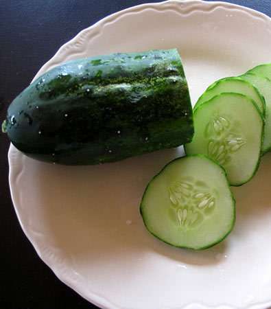 خلطة الخيار للترطيب وشد البشرة