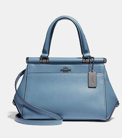 شنط coach بالموديلات