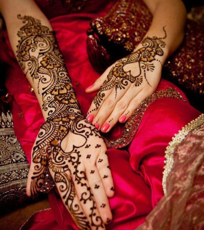 صور احدث نقش حناء هندي واماراتي للعروس