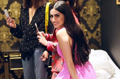 ديالا مكي ومادوموازيل تطلقان رموش آي شيمر الفائقة الخفة