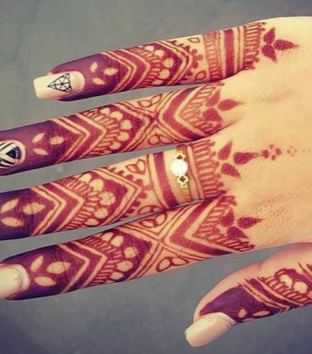 صور اجمل نقش حناء اماراتي اصابع