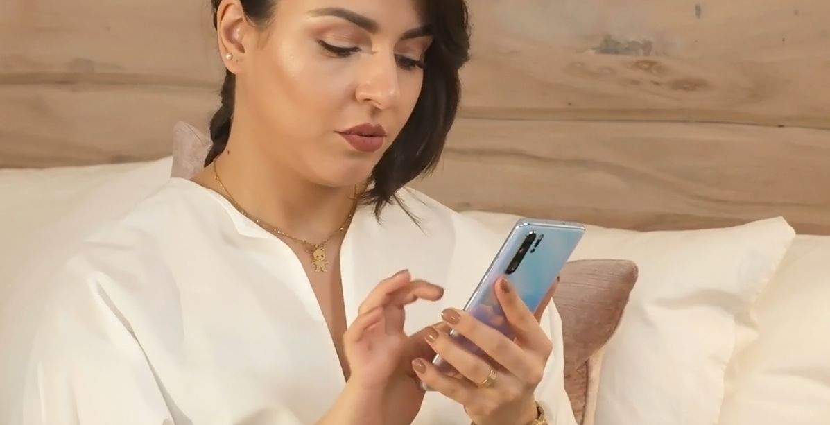 شاهدي كيف حضّرت جويل نفسها لدعوة إفطار ووثقت لحظاتها بـ HUAWEI P30 Pro
