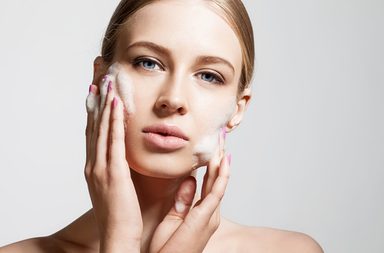 مرطب ومقشر نيتروجينا