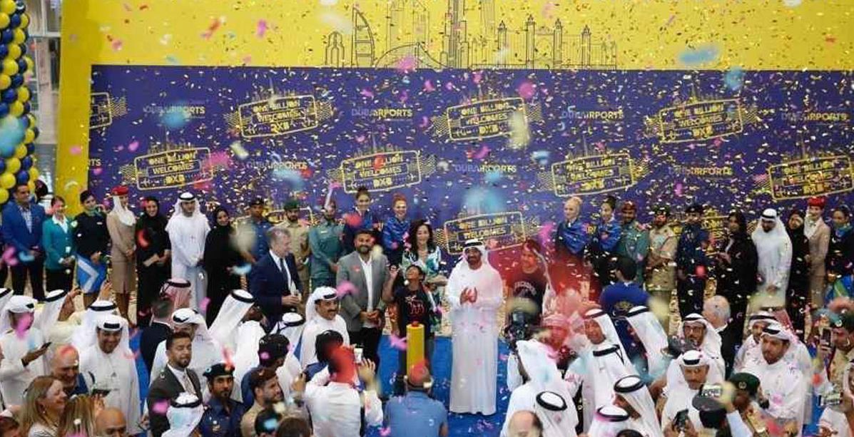 مطار دبي يحتفل بنليار زائر 