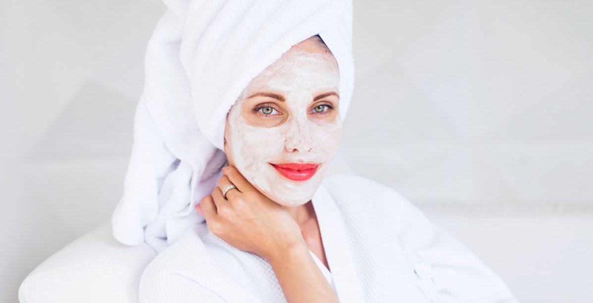 خلطة الجاتوه للبشرة ضعيها على وجهك بدلاً من الفرن ولاحظي النتيجة!