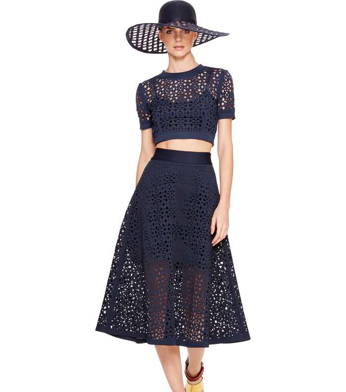 صور تنانير ميدي منفوشه