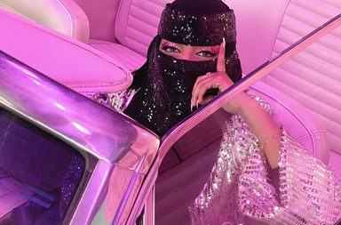 بنفت كوزمتكس تتعاون مع نجمة الراب السعودية إيمي روكو 