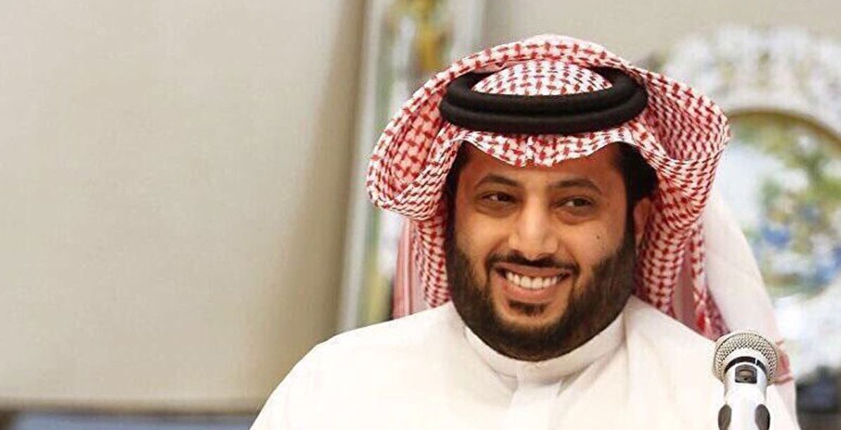تركي آل شيخ يطمئن متابعيه بصورة تظهره متعبًا!