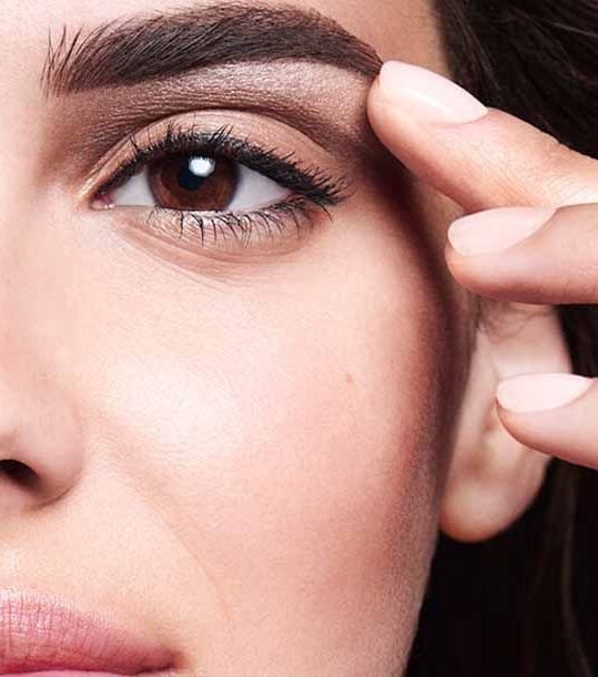 بالموديلات والصور قلم حواجب بنفت