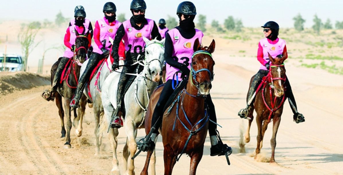 فارسات دبي يفتتحن مهرجان محمد بن راشد للقدرة