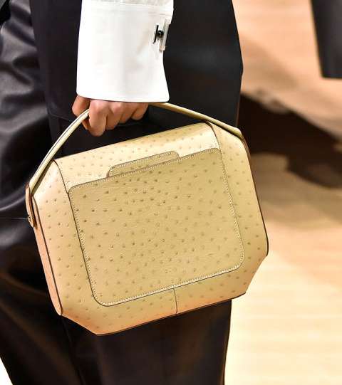 لشتاء 2016، اليك حقيبة Hermès الجديدة