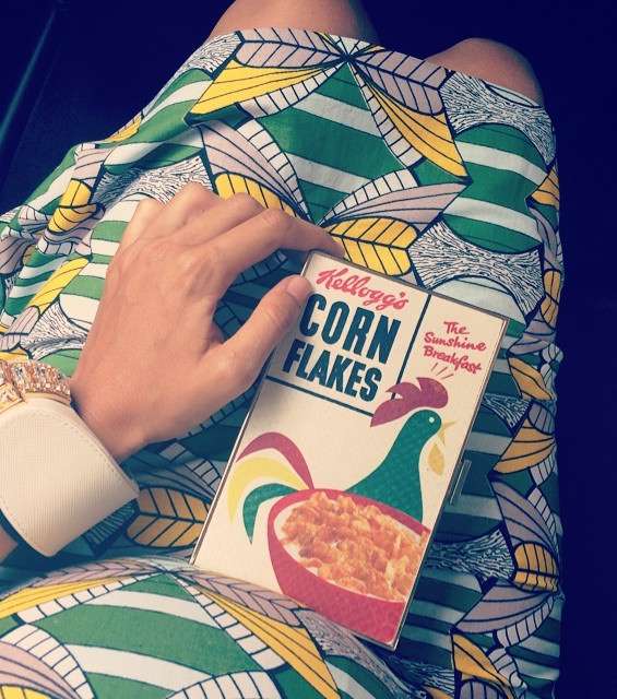 من اجمل موديلات الكلاتشات لهذا الموسم، كلاتش Anya Hindmarch