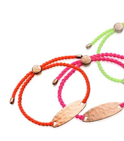 تشكيلة رائعة من أساور Bali Fluoro Friendship
