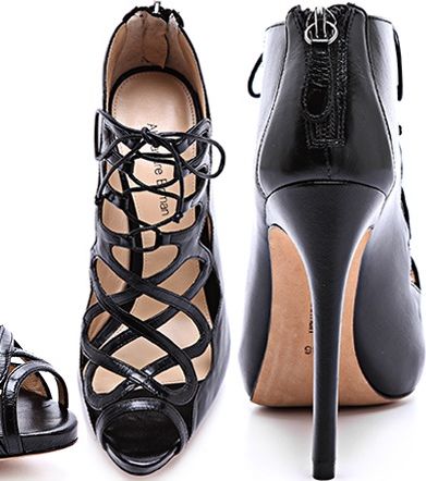 تألقي في شتاء 2013 بحذاء Alexandre Birman 