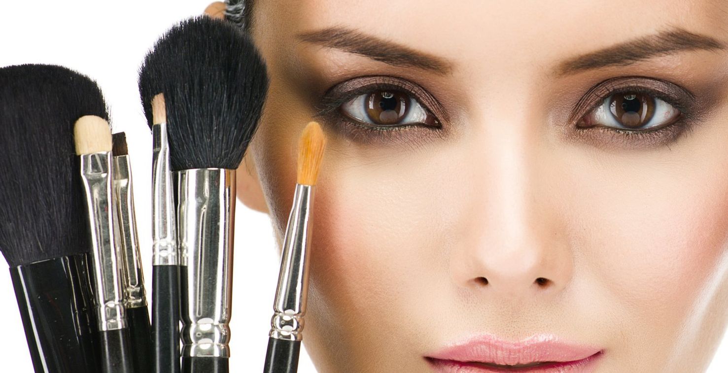 طريقة عمل مكياج ناعم للمبتدئين