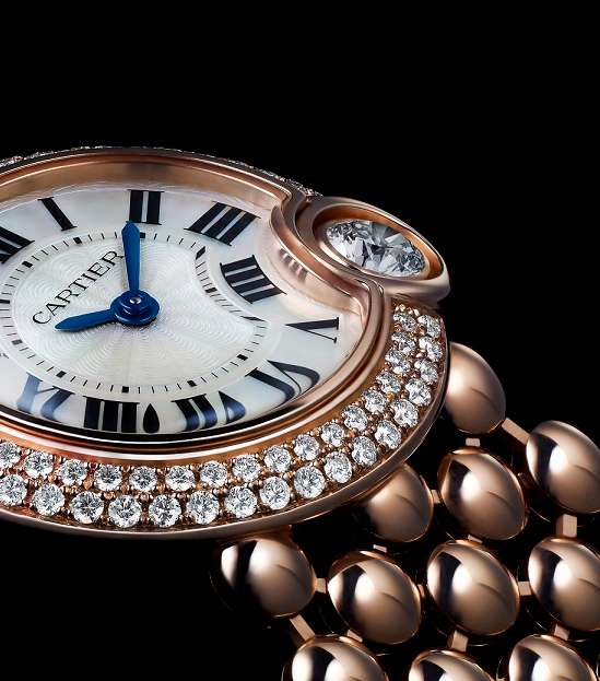 اختاري هذا الموسم ساعة كارتيه Ballon  Blanc