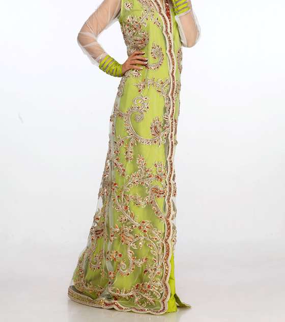 إختاري تصاميم الجلابيات المطرّزة والفخمة