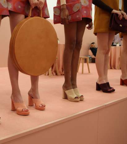 شنط جديدة من Mansur Gavriel لصيف 2016 من اسبوع الموضة في نيويورك