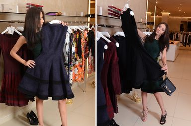 من Boutique 1، اخترنا فستان بقصة الـ Flared ماركة Alaia وحقيبة ماركة Proenza Sch