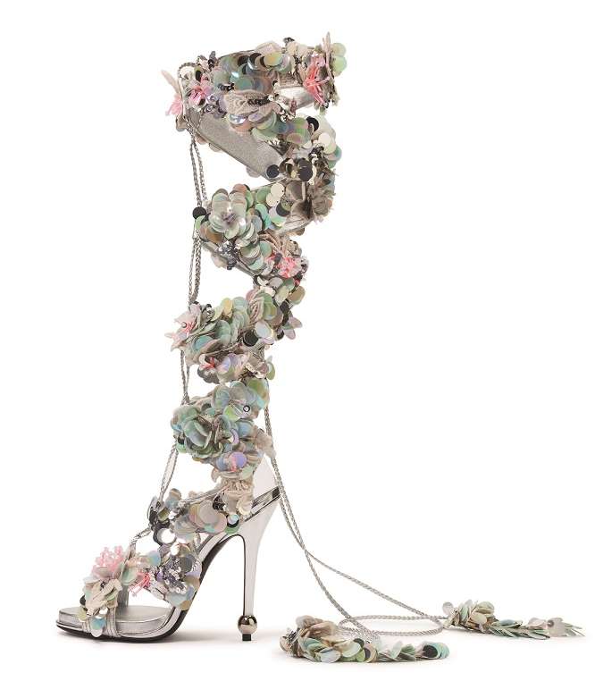 من مجموعة Roger Vivier الجديدة