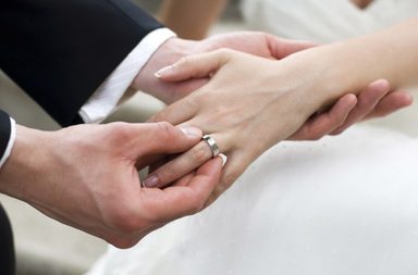 شروط جديدة للزواج في الكويت 