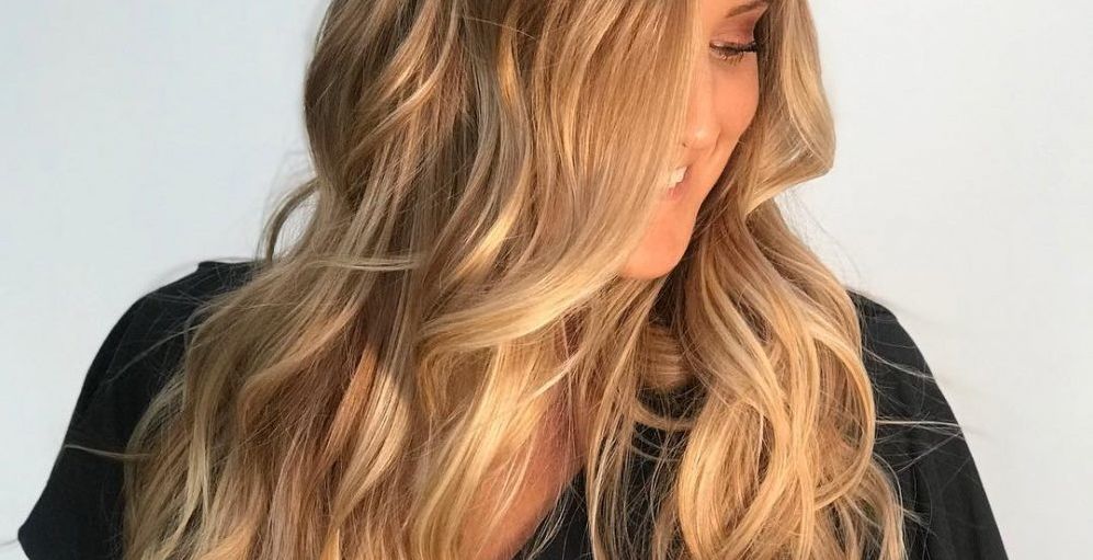 تفسير صبغ الشعر اشقر في الحلم