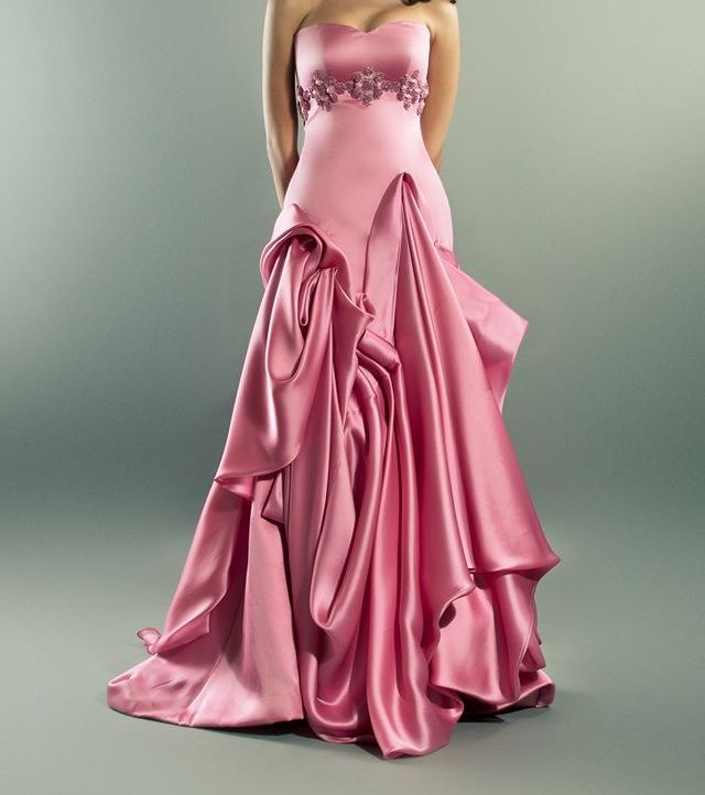 فستان زهري مميّز