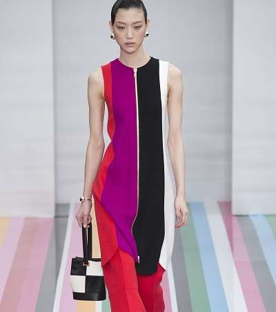 تعرفي على آخر صيحات الموضة مع تصاميم دار Salvatore Ferragamo