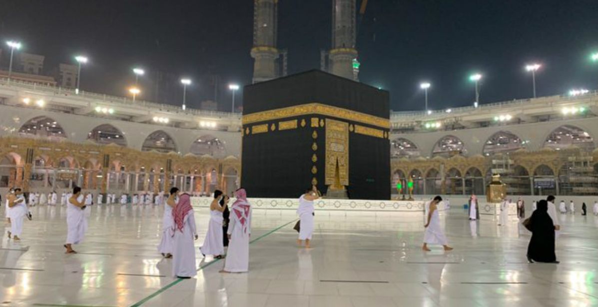 السعودية تستأنف العمرة تدريجياً وفقاً لأربعة مراحل 