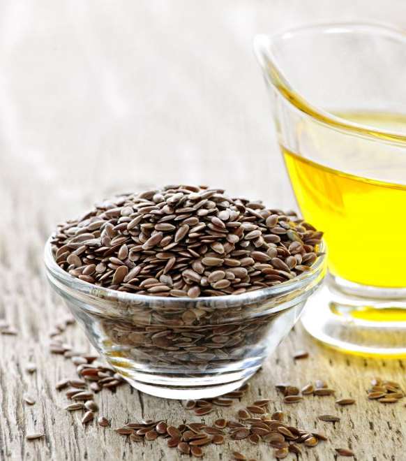 يساعد بذر الكتان على محاربة أمراض القلب ويخفّض نسبة تجلط الدم.