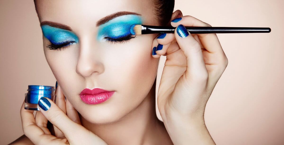 افضل ماركه ايشادو للعيون للمكياج