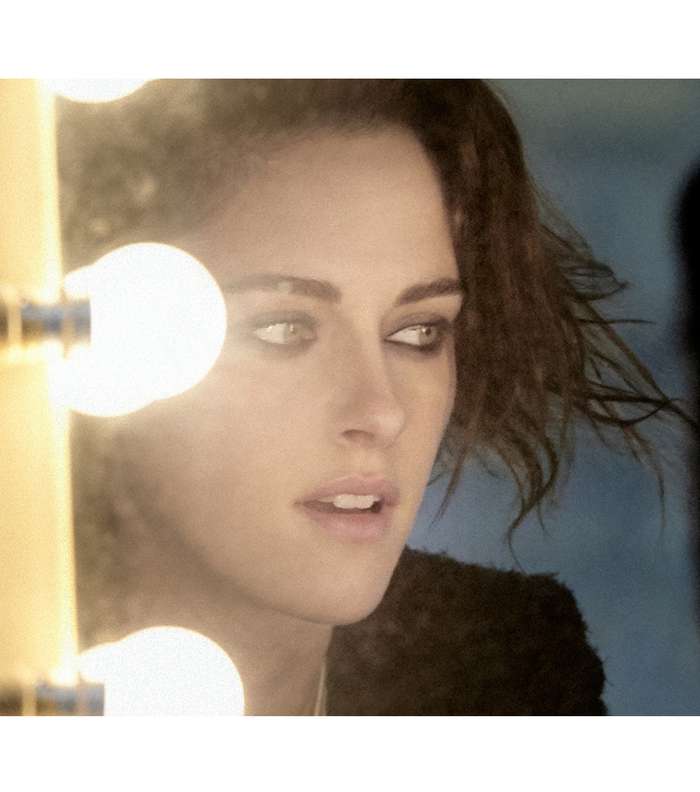 كريستين ستيوارت تصور اعلان حقيبة غابرييل من CHANEL