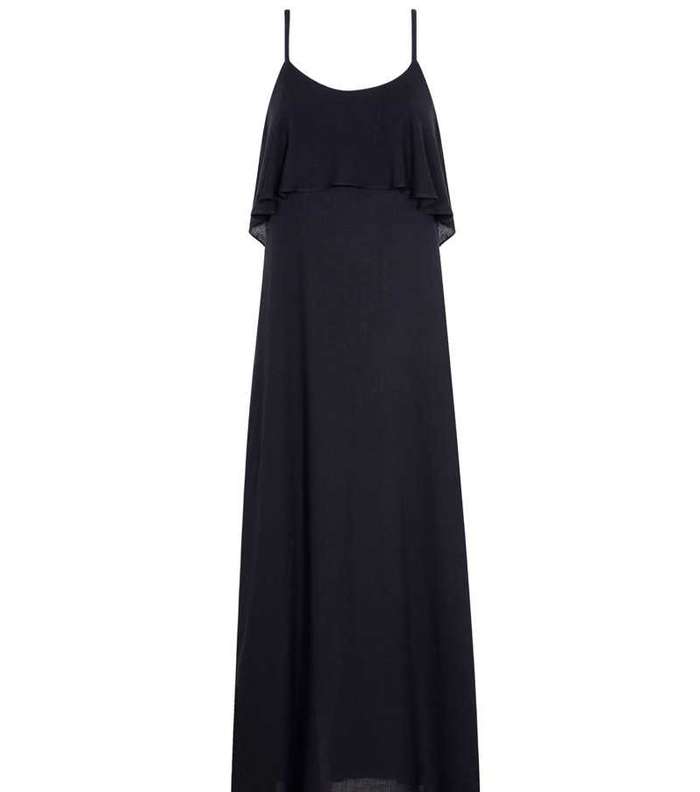 من توقيع كينديل وكايلي جينير، اليك موضة الفستان بالرباط الرفيع من Topshop