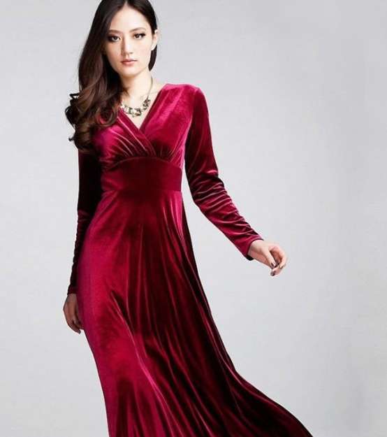 بالموديلات فساتين قطيفه باكمام طويله