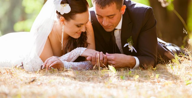 5 أمور عليك القيام بها قبل الذهاب إلى شهر العسل