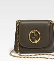حقيبة Gucci ذو اللوغو التقليديّ