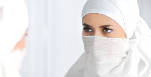 مكياجك طبيعي عند الإفطار