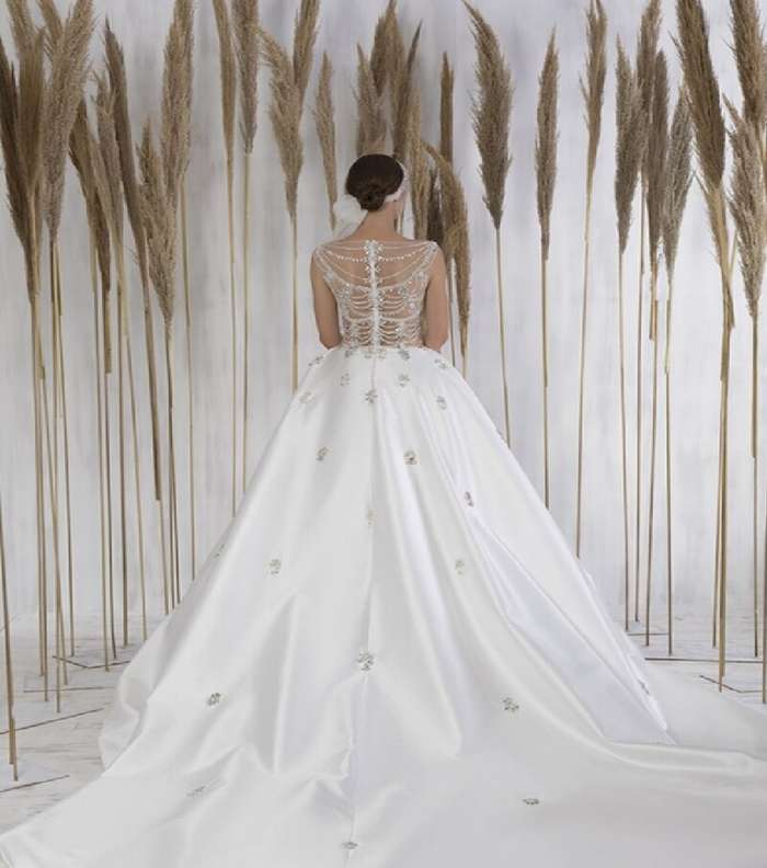 صور اجمل فستان عروس باربي