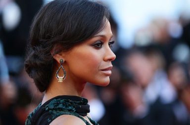 مكياج وشعر زوي سالدانا في مهرجان كان السينمائي 2014 