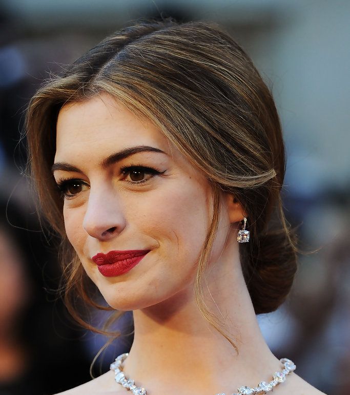 صور تسريحات للشعر الطويل