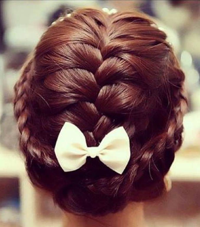 موديلات تسريحات فيونكه مرفوعه