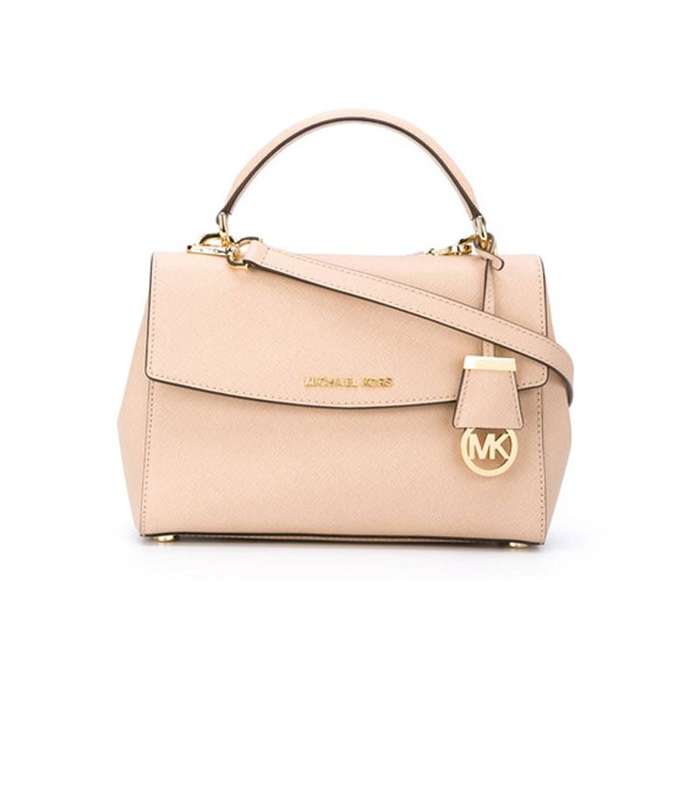 صور اجمل شنط مايكل كورس الجديده