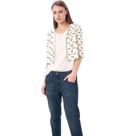 إرتداء السترات القصيرة Cropped Jackets 