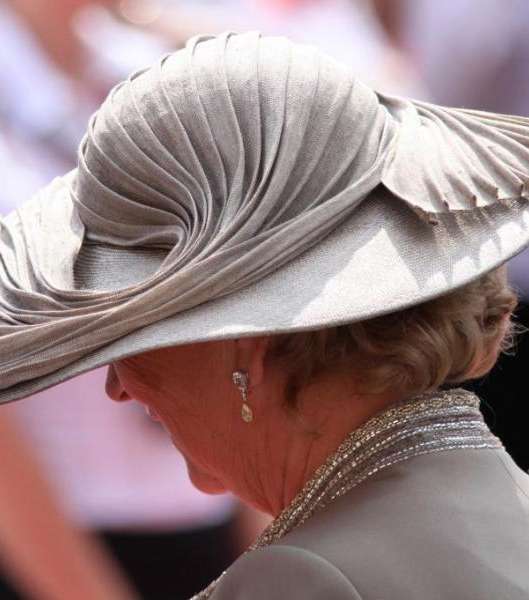 Hats-at-the-Royal-Wedding-in-Monaco-5-04-07-2011