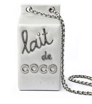 من أجمل موديلات الشنط لشتاء 2015، حقيبة علبة الحليب من CHANEL