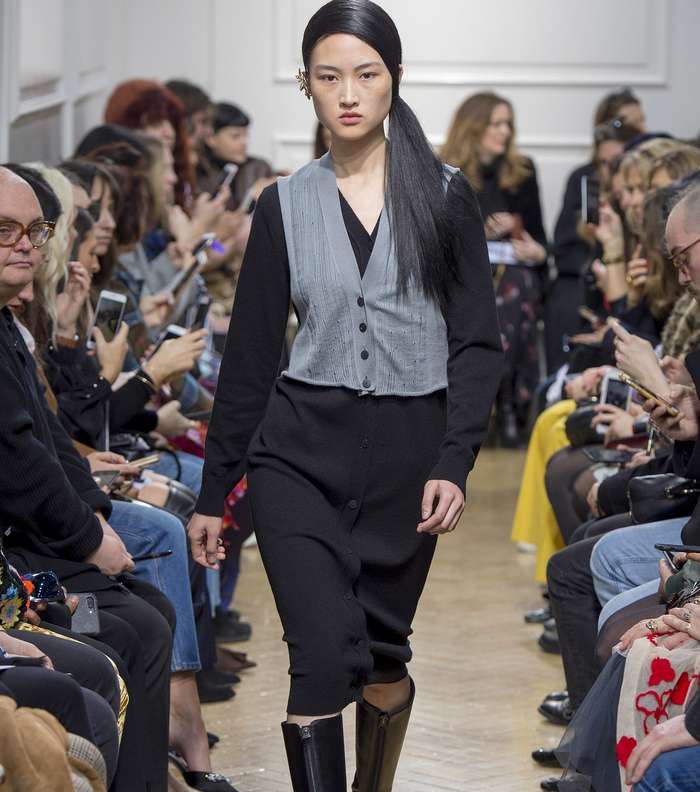 الجيليه الرسمية من JW Anderson لشتاء 2018