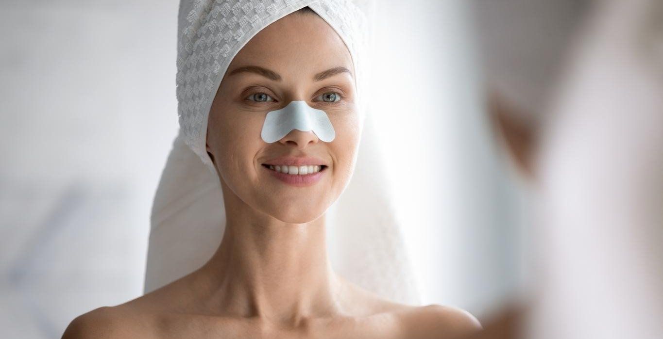 طريقة تنظيف مسامات الأنف