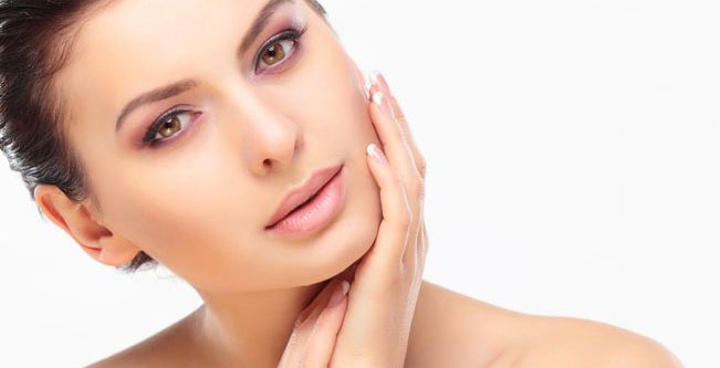 5 استعمالات جماليّة غير متوقّعة لبودرة الأطفال